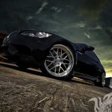 Фотографія чорного крутого авто на аватарку