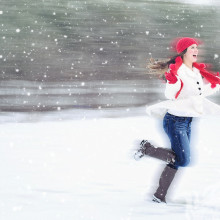 Christmas pictures running girl