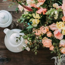 Цветы и чай картинка на аву девушке