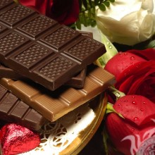 Chocolate con rosas photo