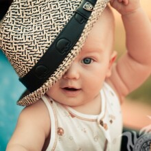 Baby in a hat photo on an avatar