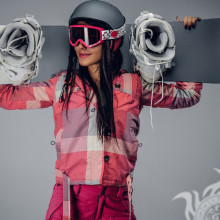 Foto de morena snowboarder atleta