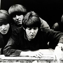 Músicos dos Beatles na foto do perfil