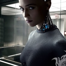 Робот девушка из Deus Ex картинка на аву