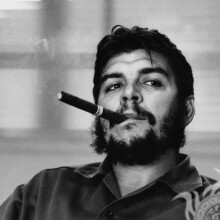 Che Guevara mit einem Zigarrenfoto auf Ihrem Profilbild
