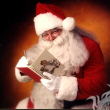 Новорічна аватарка з Санта Клаусом в окулярах