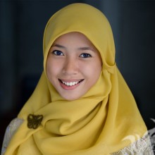 Foto de una mujer musulmana en un perfil de un avatar