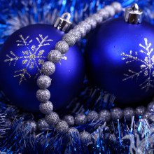 Bolas de navidad azul