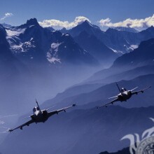 Download für die Avatar-Fotos des Mannes von Militärflugzeugen