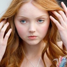 Avatar red-haired girl