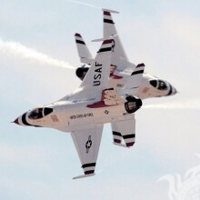 Baixar foto de avião militar para avatar grátis para um cara