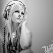 Girls in headphones photo for avatar.