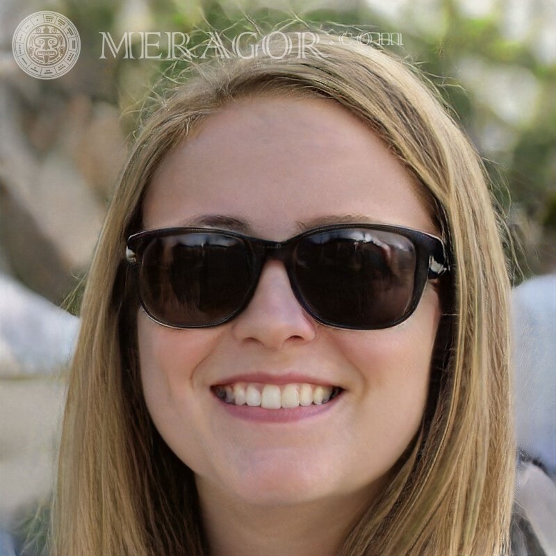 Garota com óculos no avatar Rostos de meninas adultas Em óculos de sol Pessoa, retratos