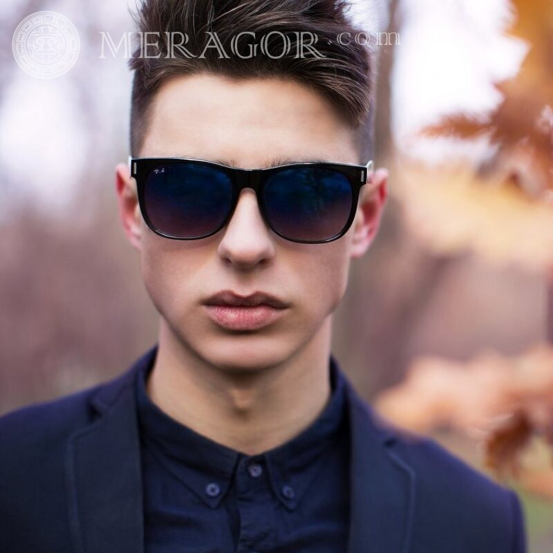 Guy with glasses and a suit photo for icon download Faces of guys In glasses Faces, portraits