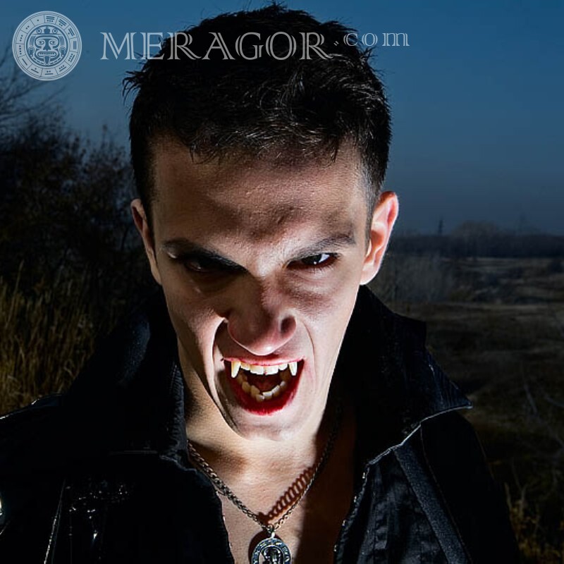 Маньяк вампир фото на аватар скачать Вампиры
