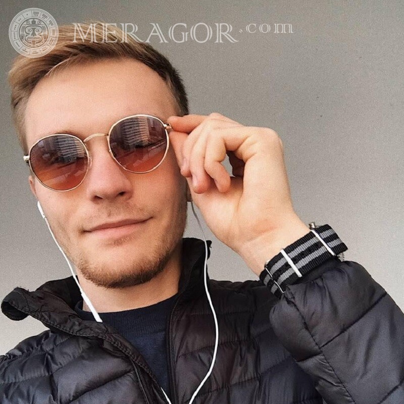 Principais fotos de VK para meninos na rede social Em óculos de sol Íngremes Meninos