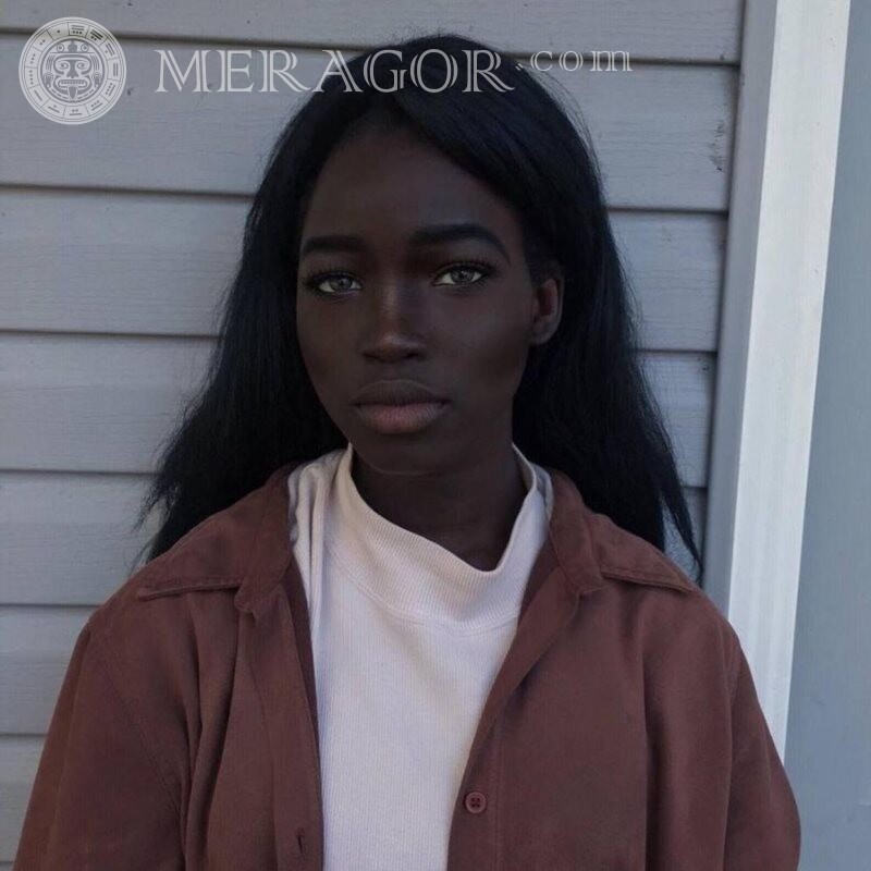 Foto de joven africana en avatar Negros Niñas