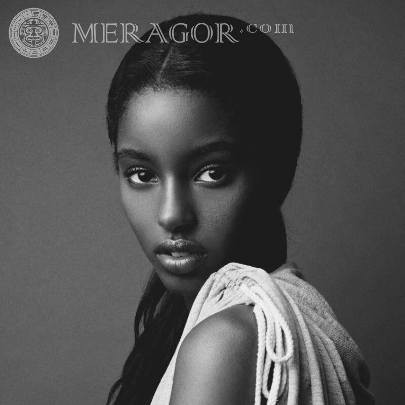 Photo de jeunes femmes africaines télécharger Noirs Petites filles Noir et blanc