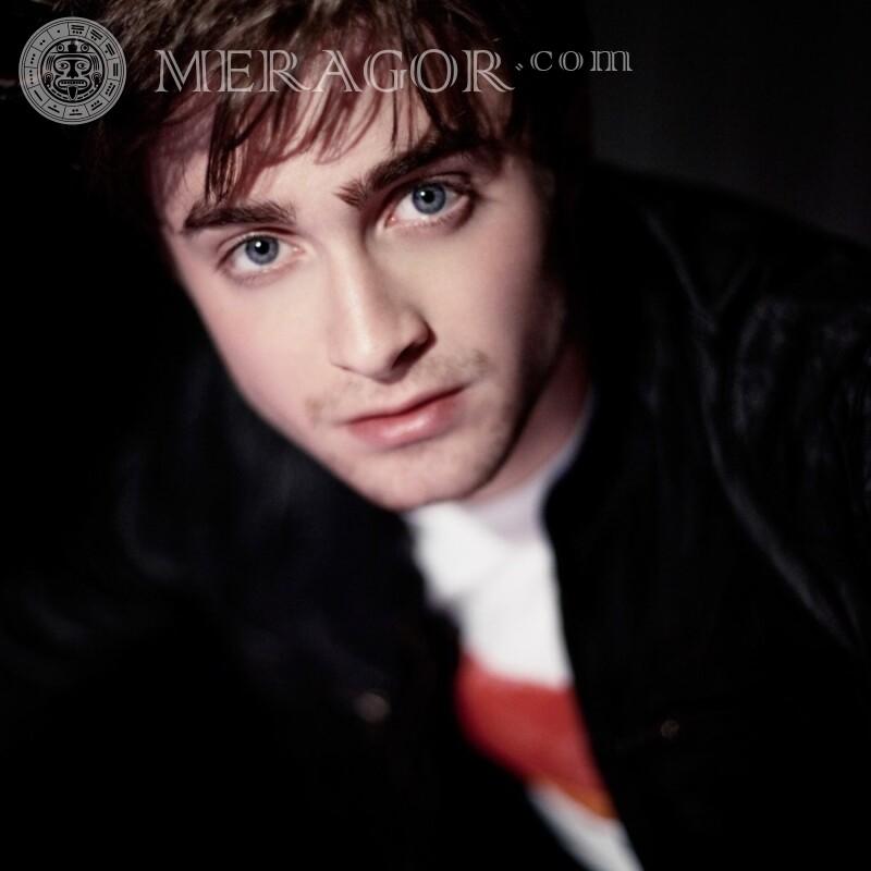 Actor Daniel Radcliffe on avatar Celebrities For VK Faces, portraits Faces of guys