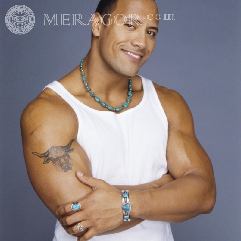 Foto de perfil de Dwayne Johnson rock Celebridades Pessoa, retratos Homens Com piercings, tatuagens