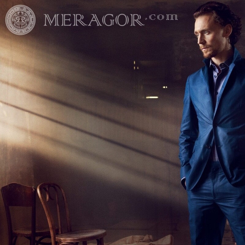 Tom Hiddlestons Profilbild Prominente Geschäft Herr