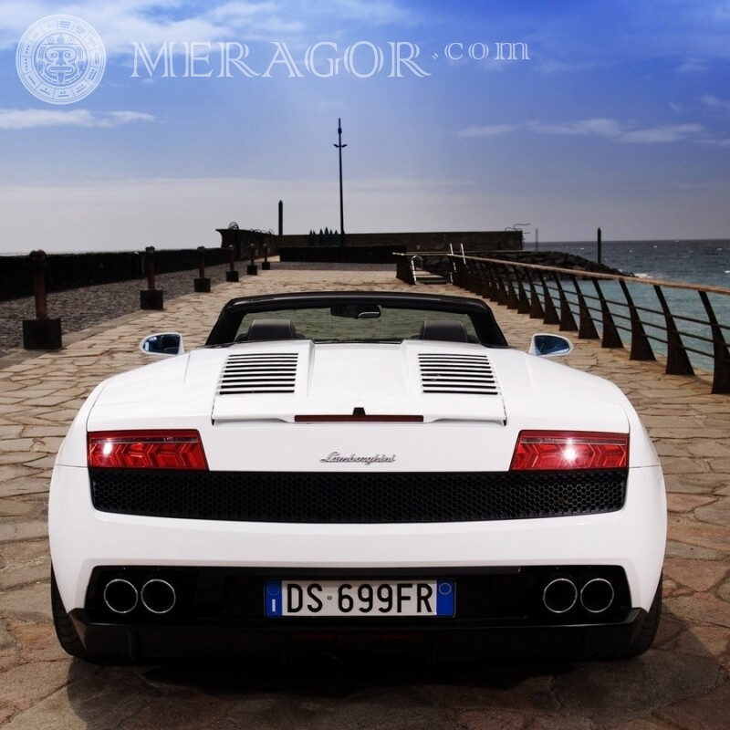 Descarga el coche Lamborghini en tu avatar Autos Transporte