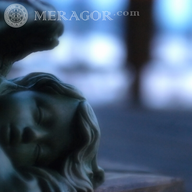 Голова ангелочка статуя на аву Будівлі