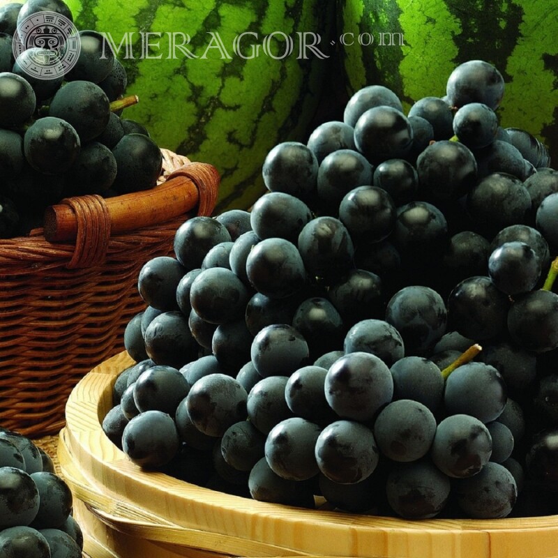 Фото арбуз виноград скачать Еда