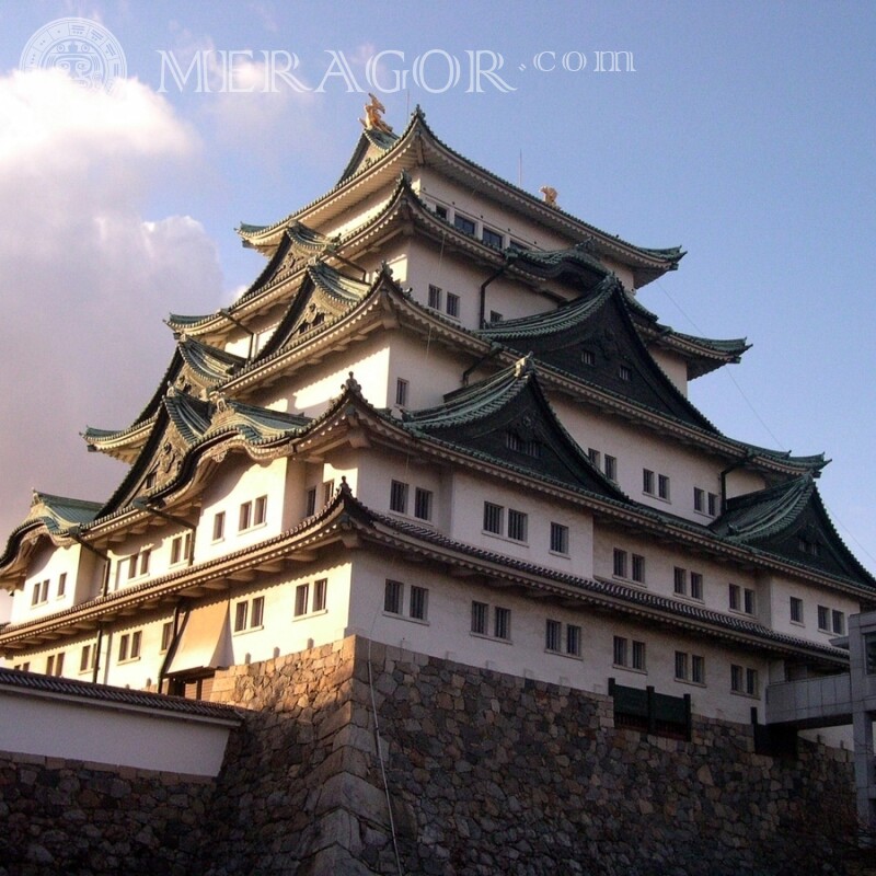Photo de la pagode pour la photo de profil Bâtiments