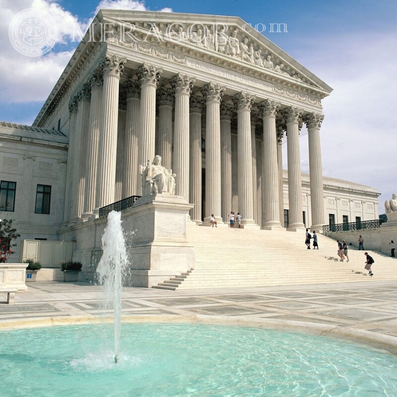 Palais de justice avec escalier aux États-Unis sur votre photo de profil Bâtiments