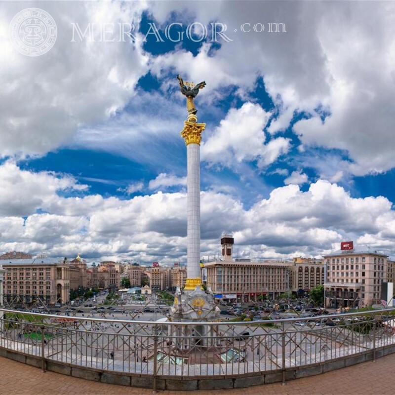 Майдан Независимости Киев панорама на аву Edificios