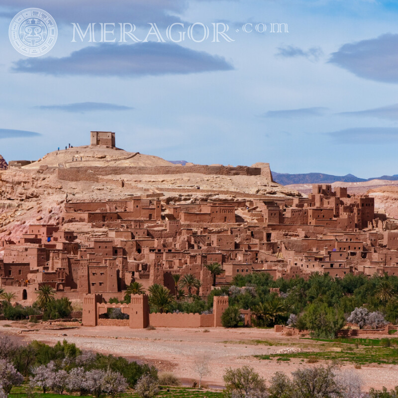 Marokko Gebäude und Strukturen auf einem Hangfoto für Profilbild Gebäude