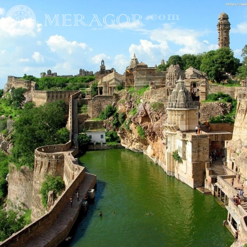 Fort Chittor in India in the mountains for avatar Buildings