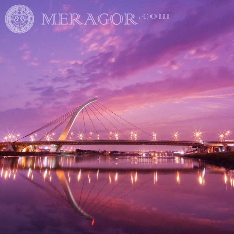Grande ponte moderna na foto do avatar Edifícios