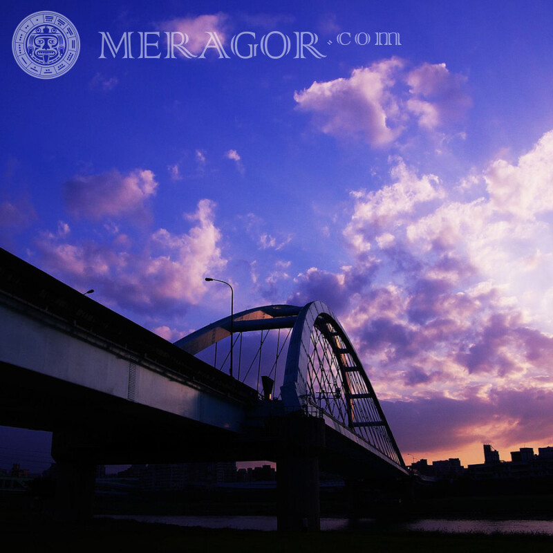 Фото моста на аватарку | 0 Будівлі