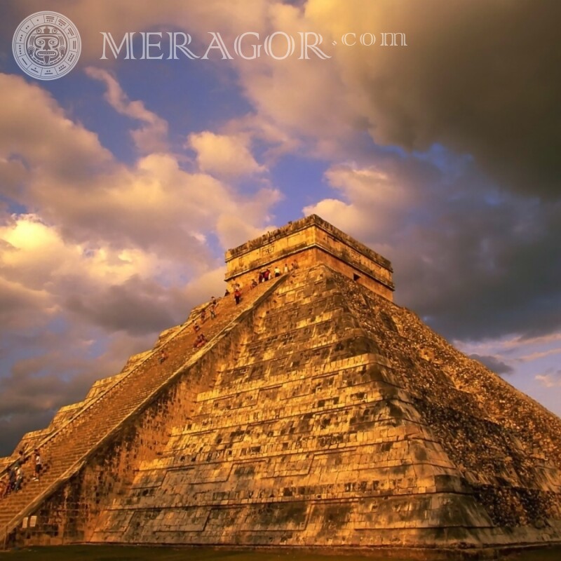 Египетская пирамида на аватарку Здания