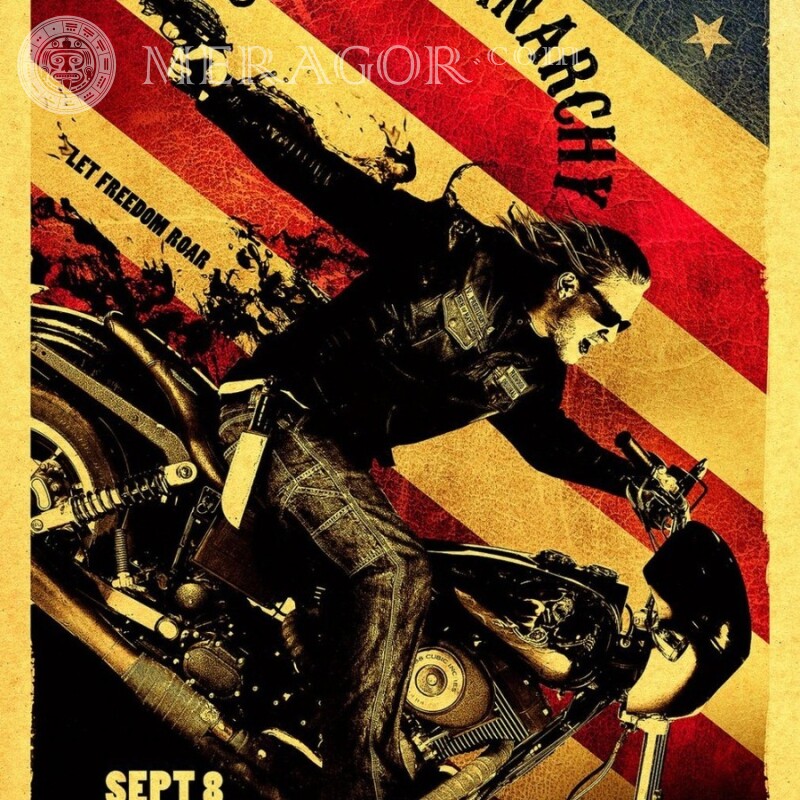 Мотоциклист рокер на фоне американского флага ава Homens Velo, Motorsport 