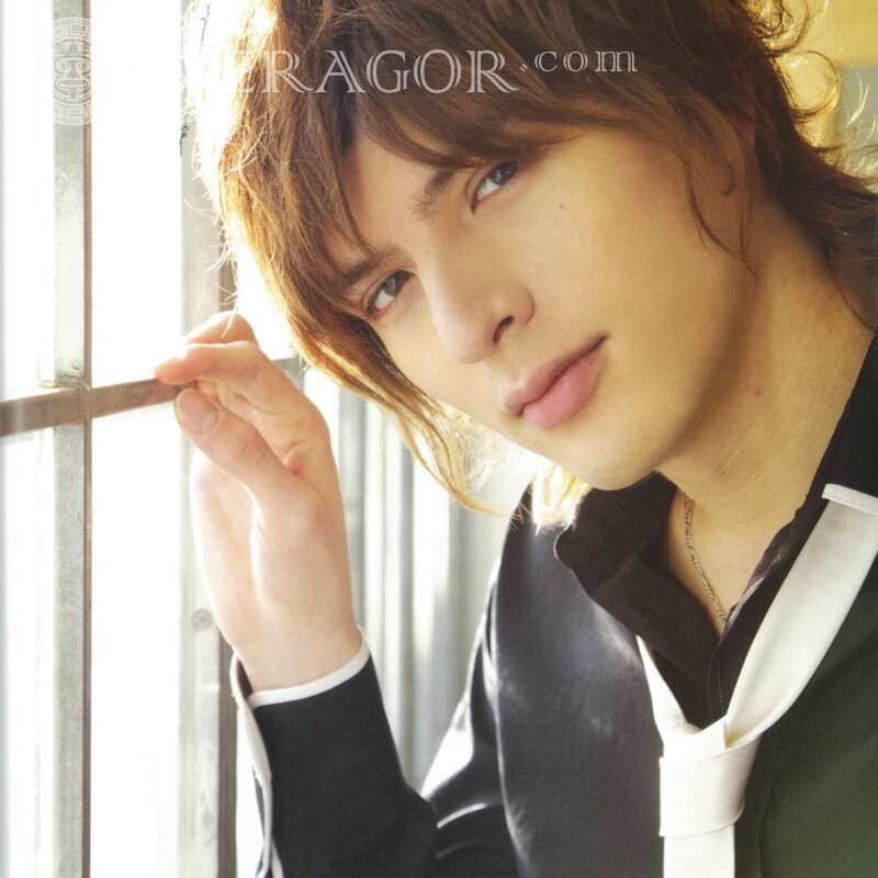 Japanese actor Yu Sirota on avatar download Celebrities For VK Faces, portraits Faces of guys