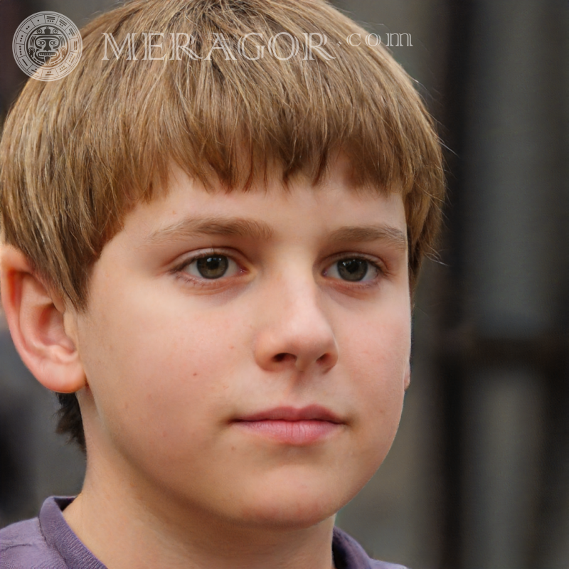 Download photo of a simple brown-haired boy Faces of boys Young boys Faces, portraits