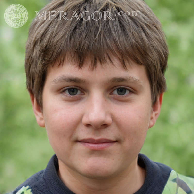 Laden Sie ein Foto eines gewöhnlichen braunhaarigen Jungen für VK herunter Gesichter von Jungen Jungen Für VK Gesichter, Porträts