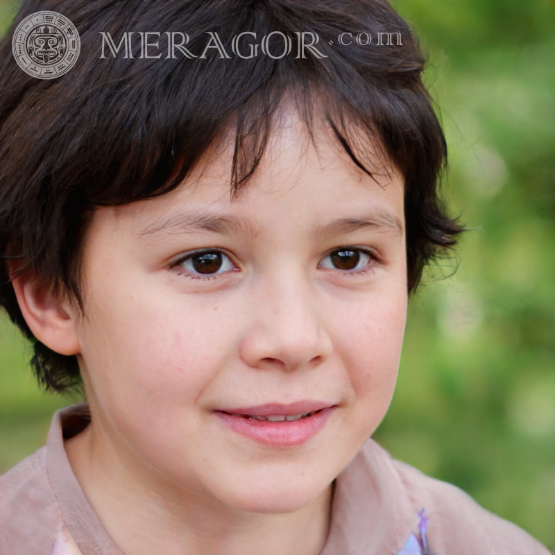 Téléchargez la photo du garçon pour la couverture Visages de garçons Infantiles Jeunes garçons Visages, portraits