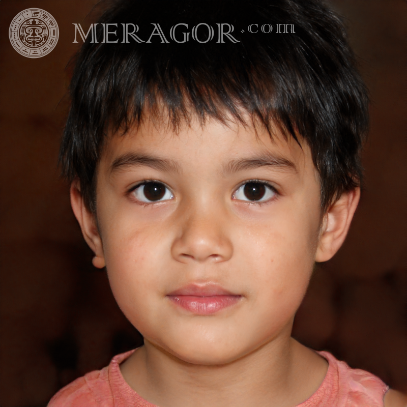 Foto eines Jungen mit dunklen Haaren pro Seite Gesichter von Jungen Kindliche Jungen Gesichter, Porträts