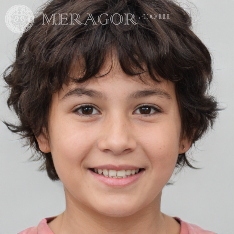Foto eines Jungen mit flauschiger Frisur für das Cover von 50 x 50 Pixel Gesichter von Jungen Kindliche Jungen Gesichter, Porträts