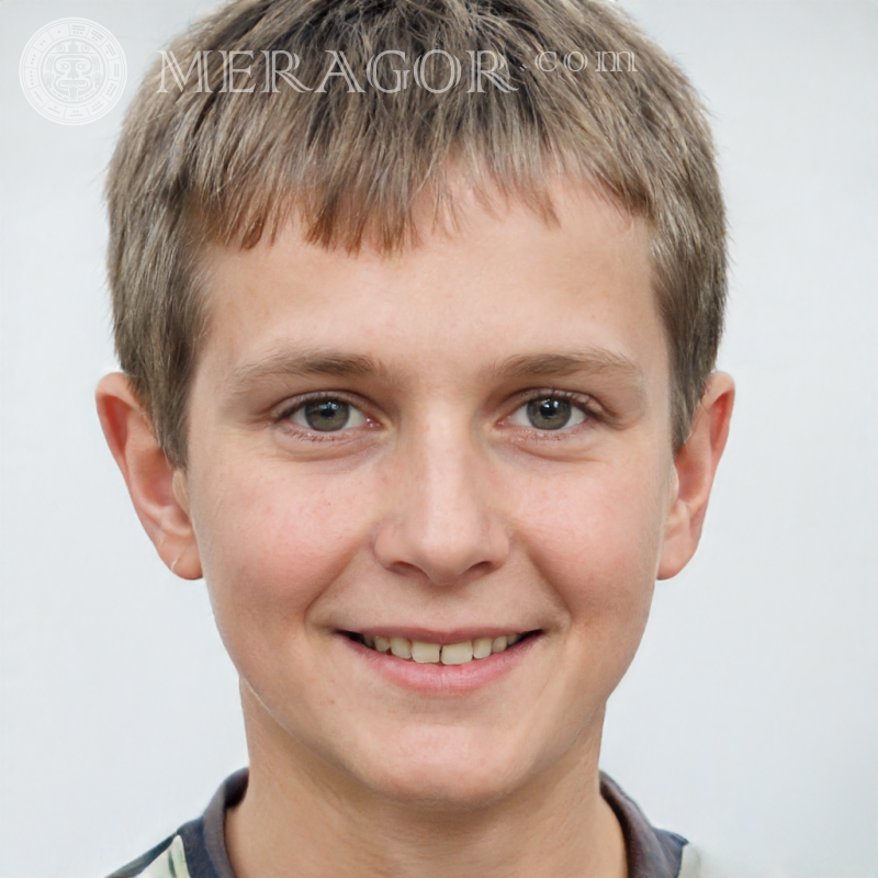 Bildnis eines Jungen auf hellem Hintergrund Gesichter von Jungen Kindliche Jungen Gesichter, Porträts