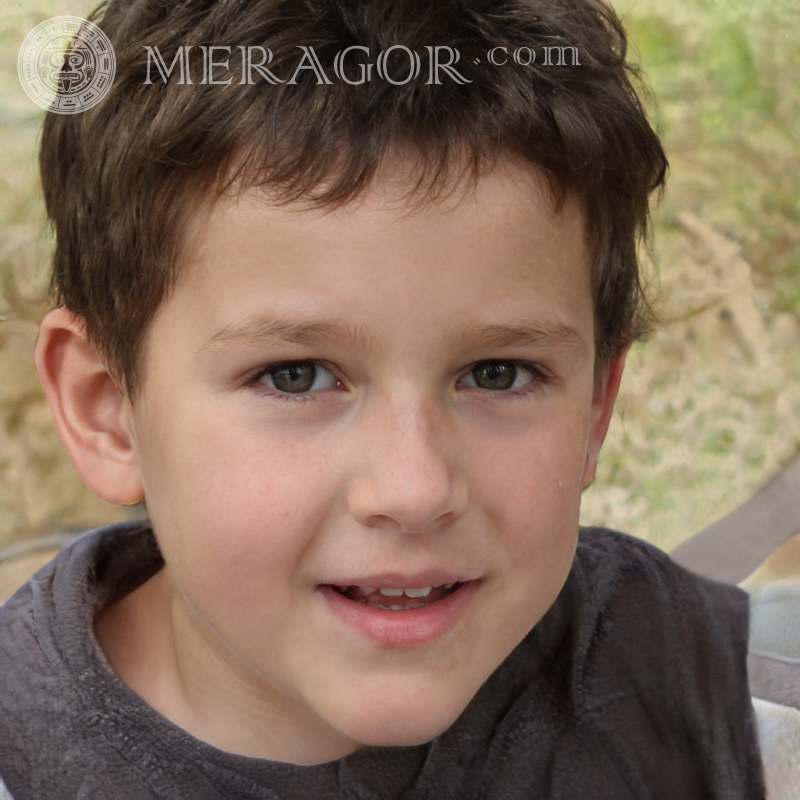 O rosto de um menino com cabelo escuro para Vkontakte Rostos de meninos Infantis Meninos jovens Pessoa, retratos