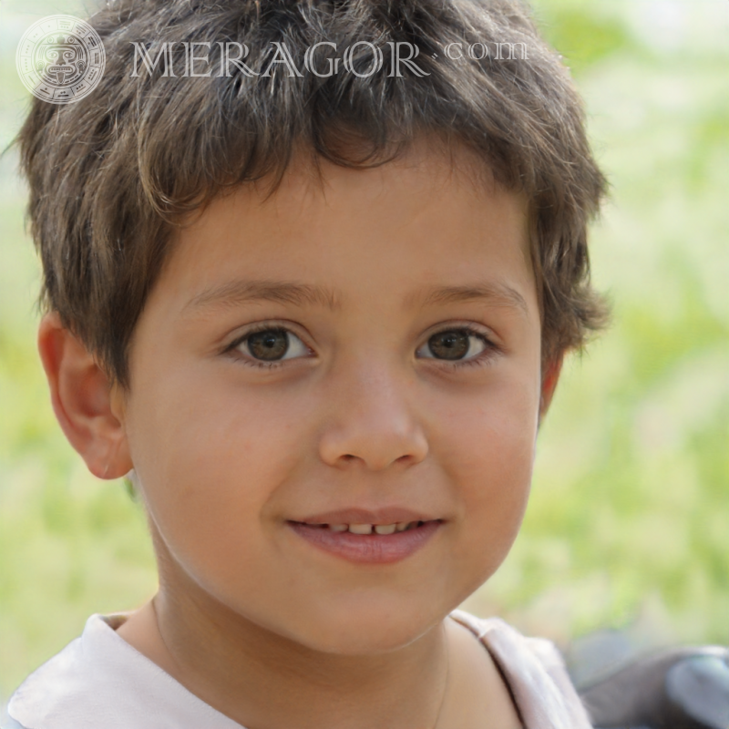 Jungengesichtsfoto für Anzeigenwebsite Gesichter von Jungen Kindliche Jungen Gesichter, Porträts