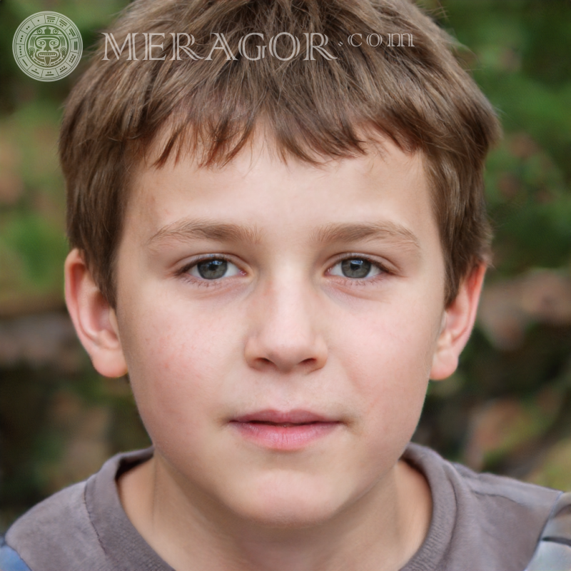 Portrait gratuit un garçon 100 par 100 pixels Visages de garçons Infantiles Jeunes garçons Visages, portraits