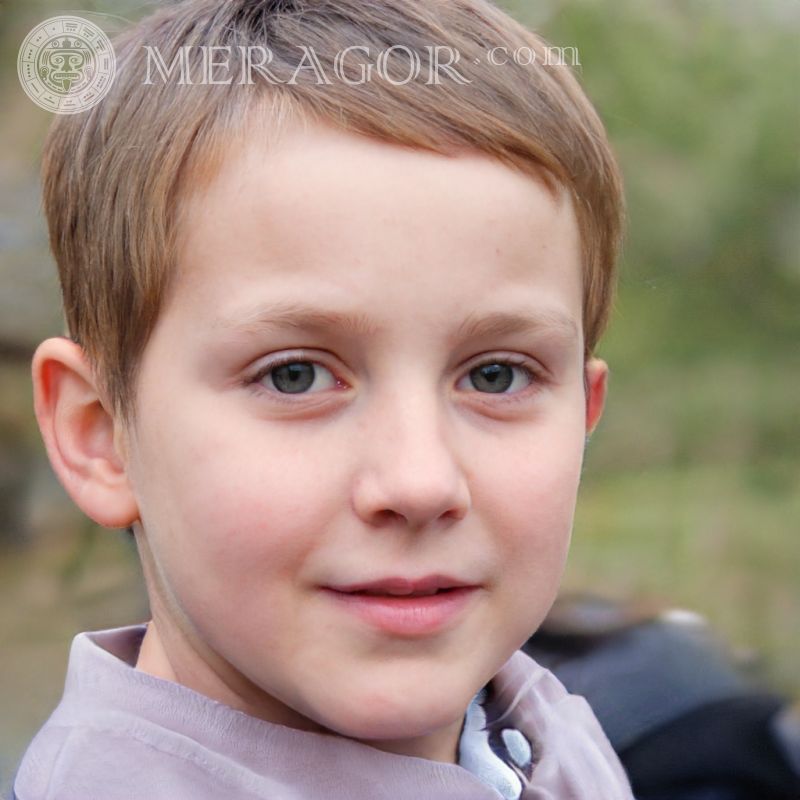 Foto de um garotinho Rostos de meninos Infantis Meninos jovens Pessoa, retratos