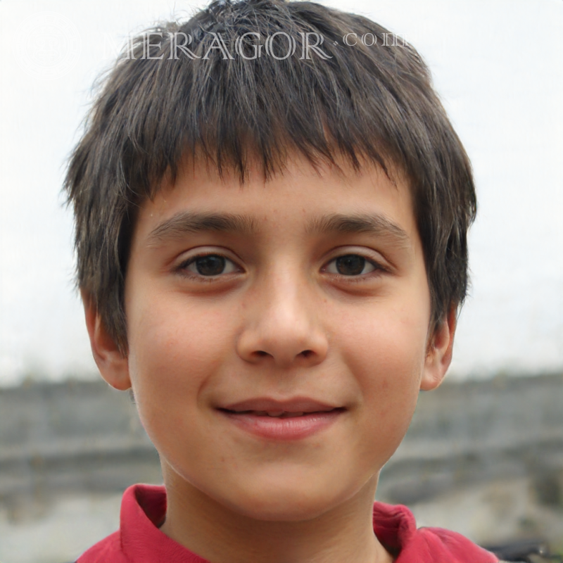 Foto eines Jungen auf der Straße Gesichter von Jungen Kindliche Jungen Gesichter, Porträts