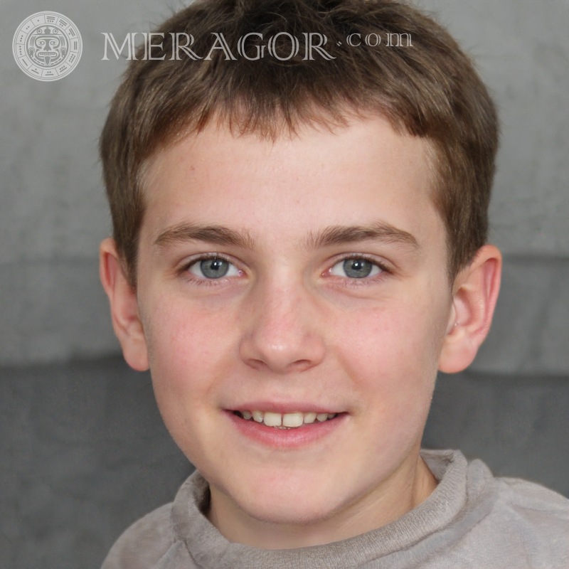 Foto de um menino alegre Rostos de meninos Infantis Meninos jovens Pessoa, retratos